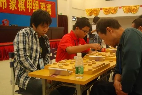 回顾2011年伊泰杯象棋比赛的历史巨变-第2张图片-www.211178.com_果博福布斯